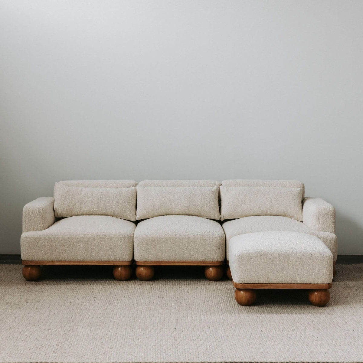 Solene Ottoman