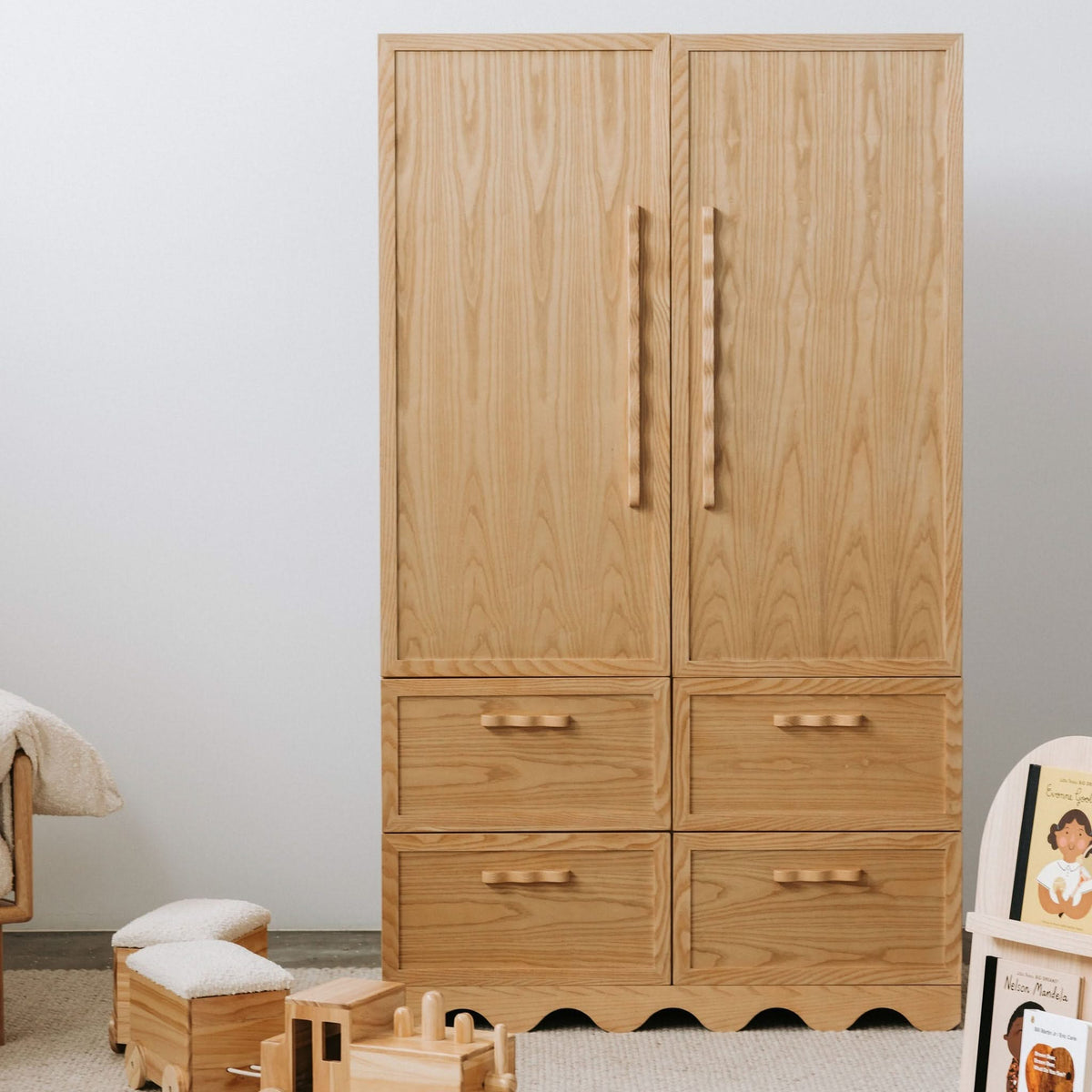 Sacha Wardrobe
