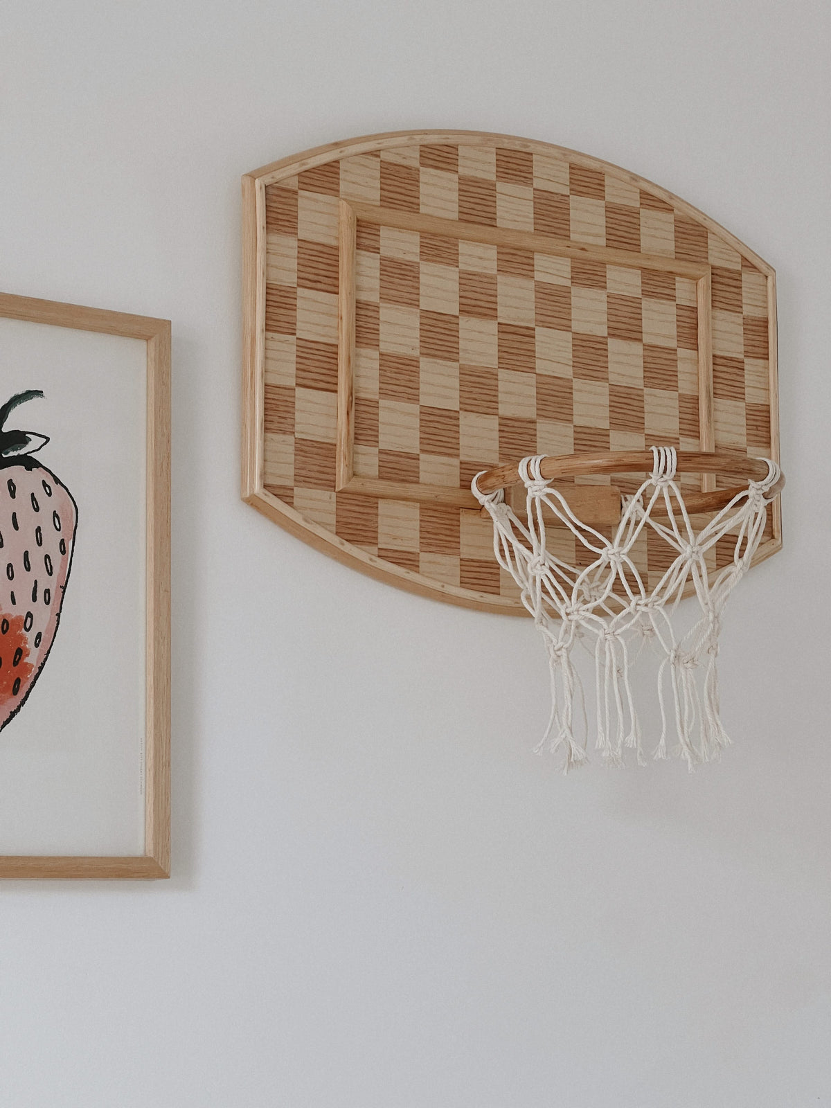 Quinn Basketball Hoop