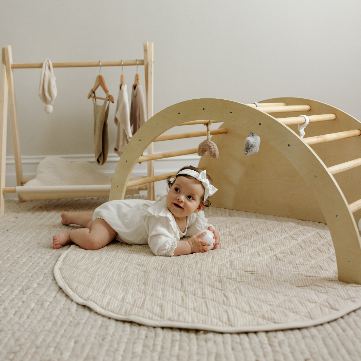 Lune Arch Rocker