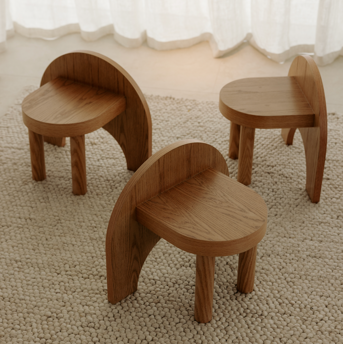 Arca Table Set
