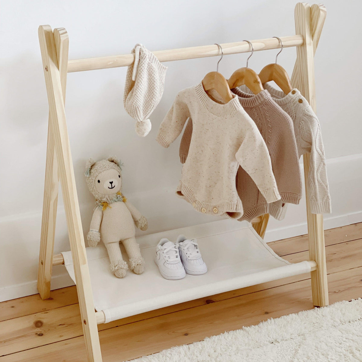 Toddler Clothing Rack